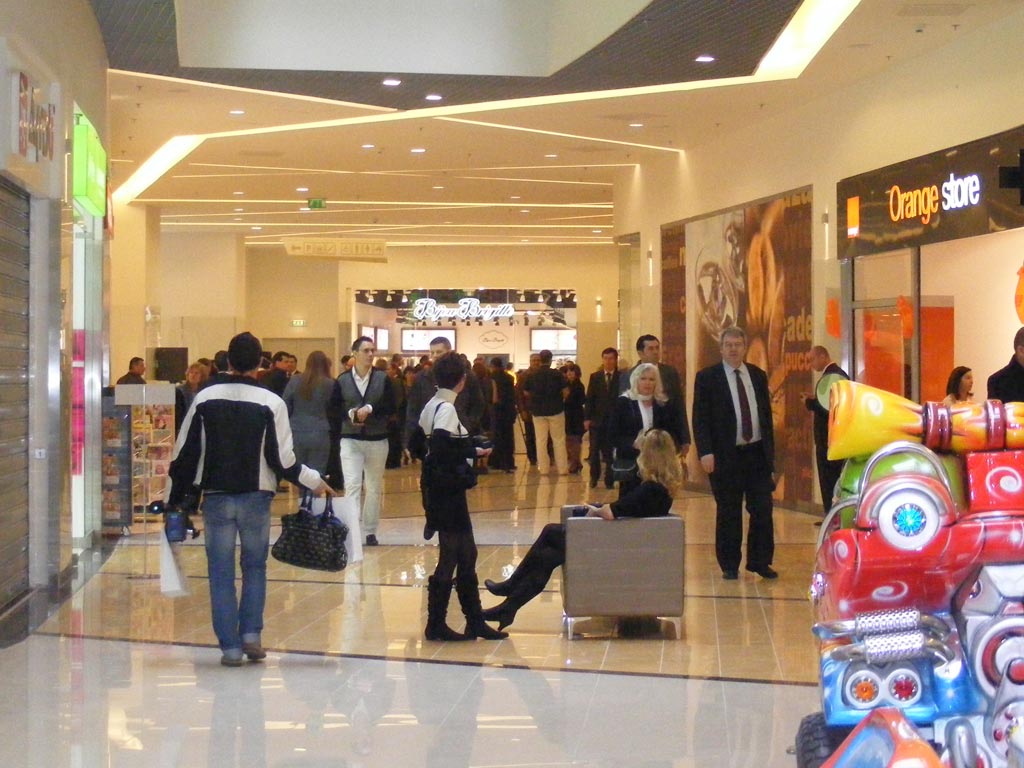 Foto Gold Plaza Baia Mare - inaugurare mall (c) eMaramures.ro